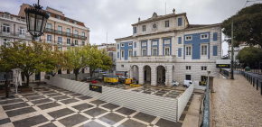 3. Cari reabilita o Teatro Nacional de Sao Carlos